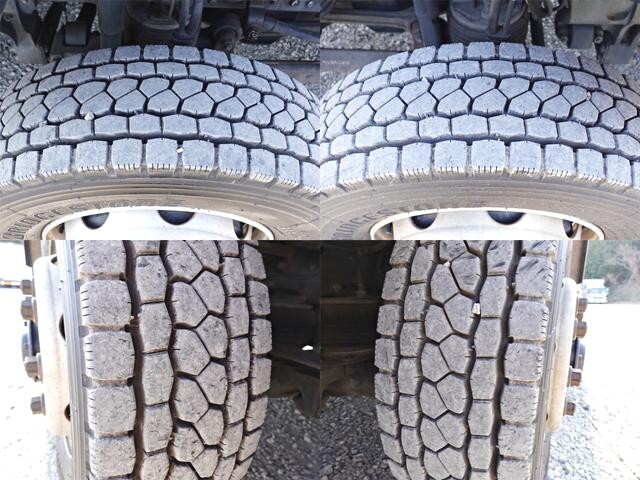 三菱ふそうスーパーグレートアルミウイング大型（10t）[写真17]