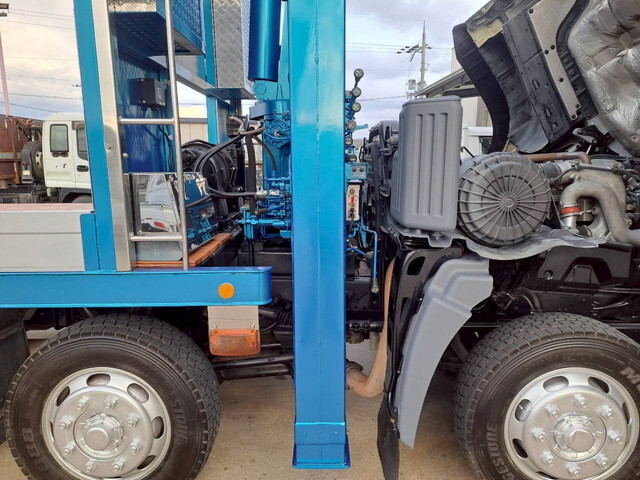 日野プロフィアセルフクレーン4段大型（10t）[写真29]