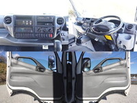 日野デュトロ冷凍車（冷蔵車）小型（2t・3t）[写真26]