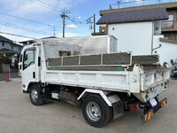 いすゞエルフローダーダンプ小型（2t・3t）[写真02]