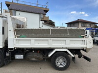 いすゞエルフローダーダンプ小型（2t・3t）[写真08]