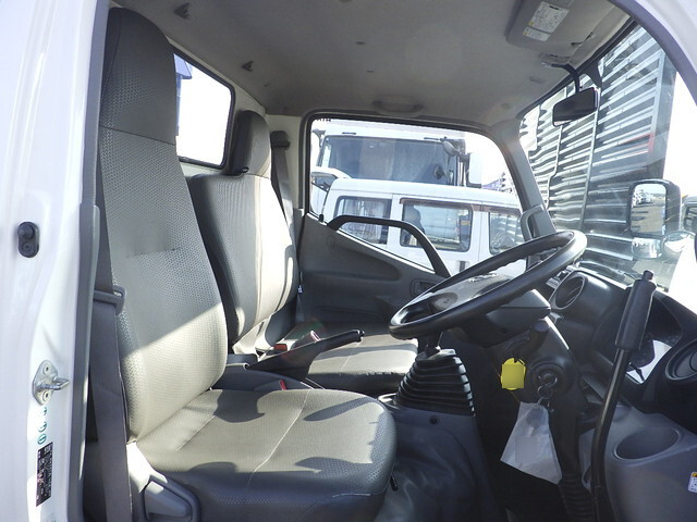 日野デュトロ高所作業車小型（2t・3t）[写真26]