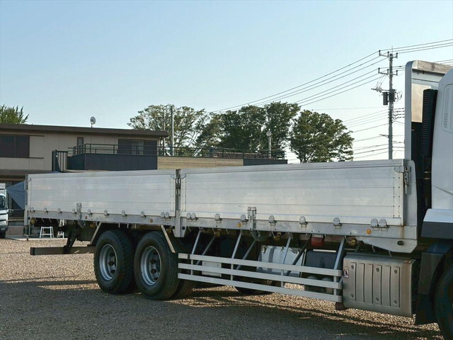 三菱ふそうスーパーグレートアルミブロック大型（10t）[写真05]