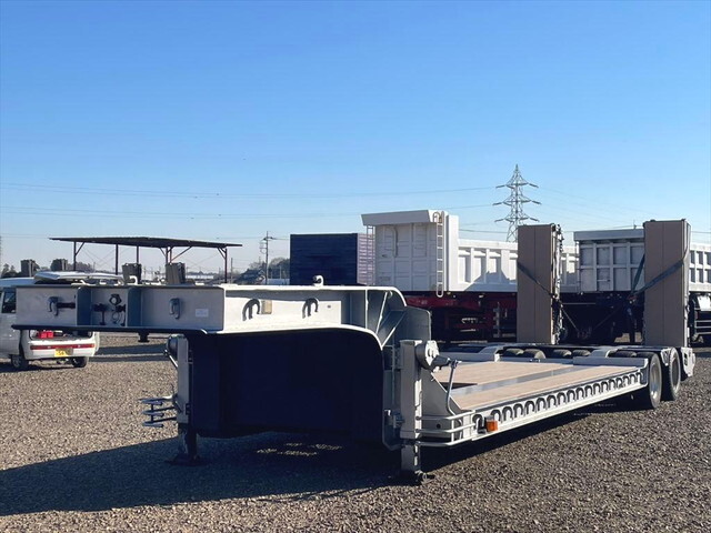 中古その他の車種重機運搬トレーラー