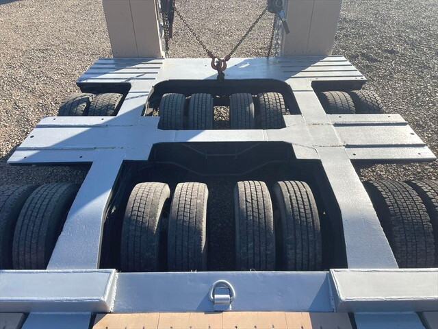 その他のメーカーその他の車種重機運搬トレーラー大型（10t）[写真11]