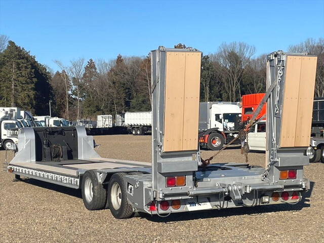 その他のメーカーその他の車種重機運搬トレーラー大型（10t）[写真04]