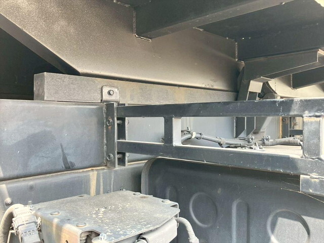日野プロフィア深ダンプ（土砂禁ダンプ）大型（10t）[写真13]