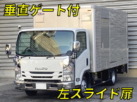 いすゞエルフアルミバン小型（2t・3t）[写真01]