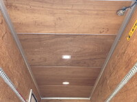 いすゞエルフアルミバン小型（2t・3t）[写真26]