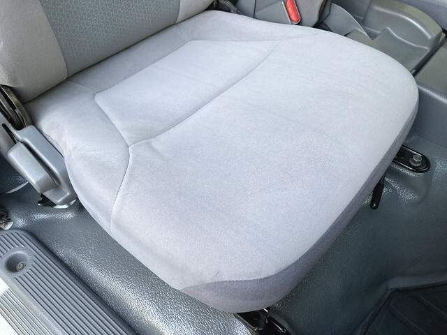 いすゞエルフアルミバン小型（2t・3t）[写真34]