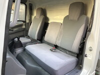 いすゞエルフアルミバン小型（2t・3t）[写真39]