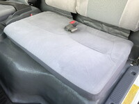 いすゞエルフアルミバン小型（2t・3t）[写真40]