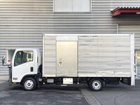 いすゞエルフアルミバン小型（2t・3t）[写真04]