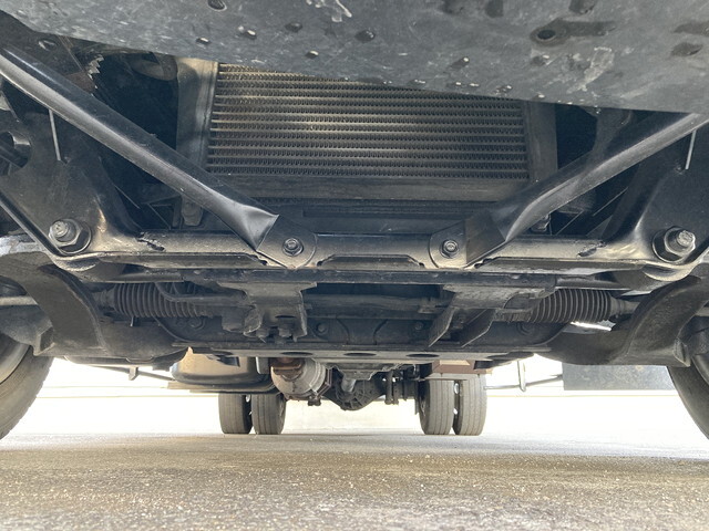 いすゞエルフアルミバン小型（2t・3t）[写真08]