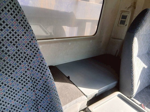 三菱ふそうファイタースクラップ運搬車増トン（6t・8t）[写真28]