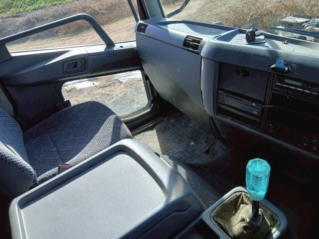 三菱ふそうファイタースクラップ運搬車増トン（6t・8t）[写真30]