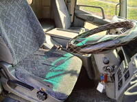 三菱ふそうファイタースクラップ運搬車増トン（6t・8t）[写真37]