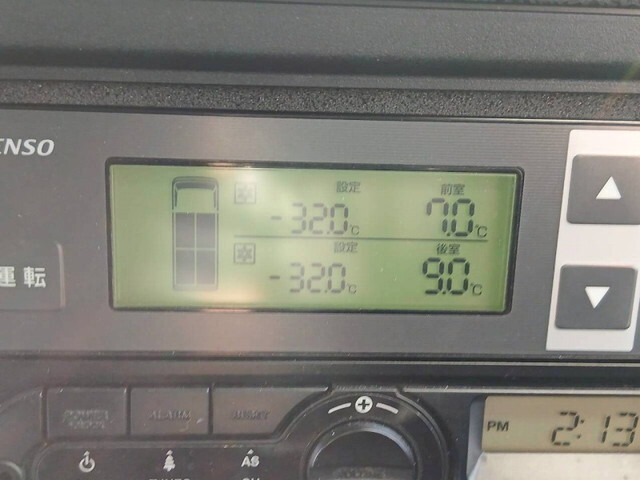 いすゞギガ冷凍車（冷蔵車）大型（10t）[写真32]