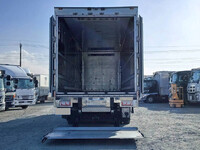 いすゞギガ冷凍車（冷蔵車）大型（10t）[写真10]