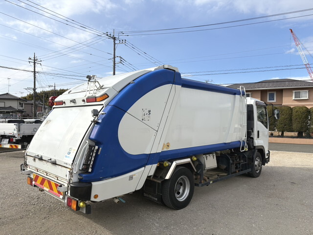 いすゞフォワードパッカー車（塵芥車）中型（4t）[写真04]