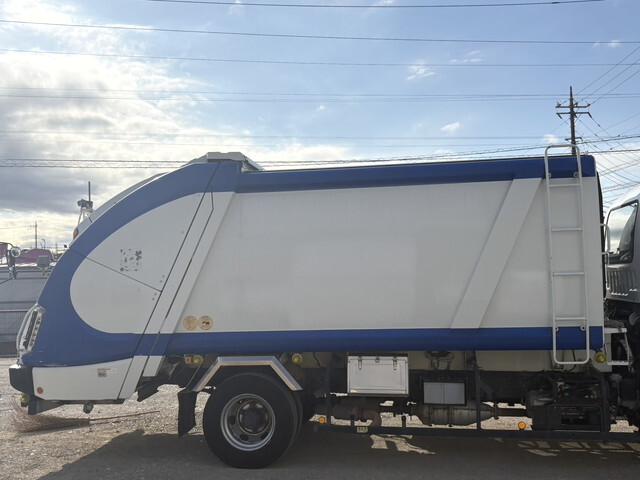 いすゞフォワードパッカー車（塵芥車）中型（4t）[写真06]