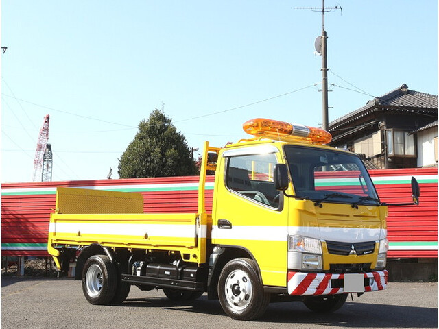 中古キャンター道路作業車