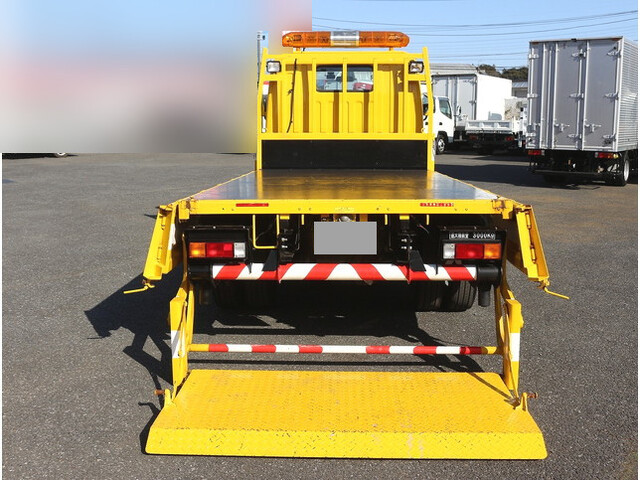 三菱ふそうキャンター道路作業車小型（2t・3t）[写真10]