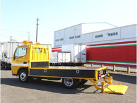 三菱ふそうキャンター道路作業車小型（2t・3t）[写真13]
