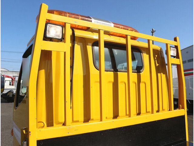 三菱ふそうキャンター道路作業車小型（2t・3t）[写真13]