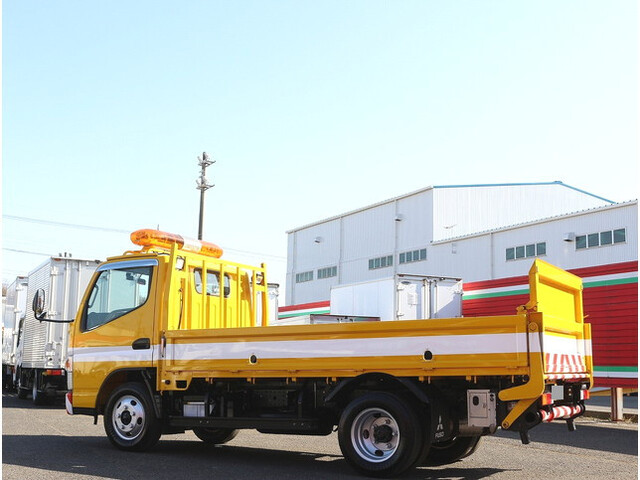 三菱ふそうキャンター道路作業車小型（2t・3t）[写真02]