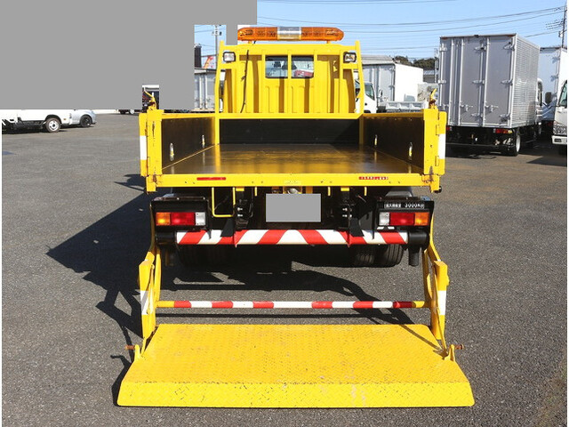 三菱ふそうキャンター道路作業車小型（2t・3t）[写真08]