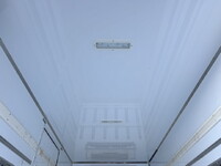 三菱ふそうキャンター冷凍車（冷蔵車）小型（2t・3t）[写真12]