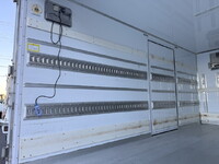 三菱ふそうキャンター冷凍車（冷蔵車）小型（2t・3t）[写真17]