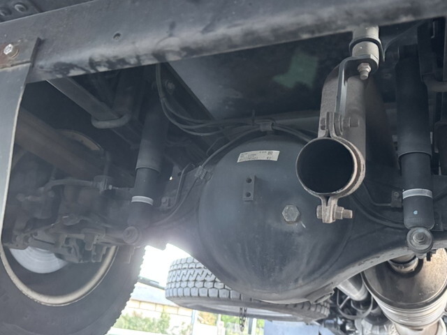 三菱ふそうキャンター冷凍車（冷蔵車）小型（2t・3t）[写真32]