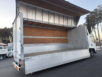 いすゞフォワードアルミウイング中型（4t）[写真07]