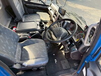 日野レンジャーパッカー車（塵芥車）増トン（6t・8t）[写真34]