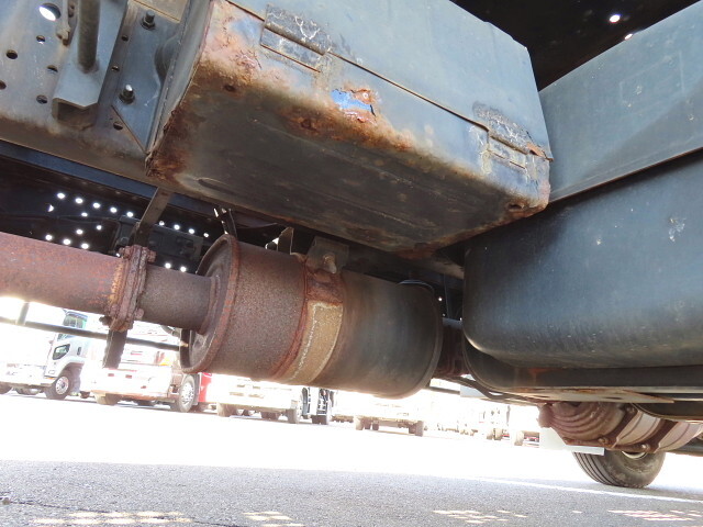 いすゞエルフセーフティローダー小型（2t・3t）[写真12]