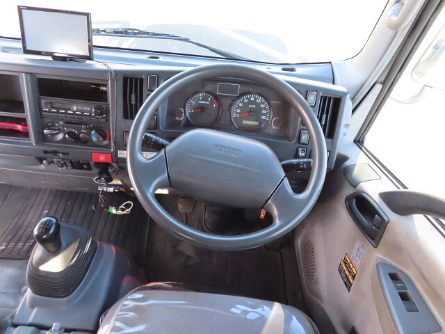 いすゞエルフセーフティローダー小型（2t・3t）[写真22]