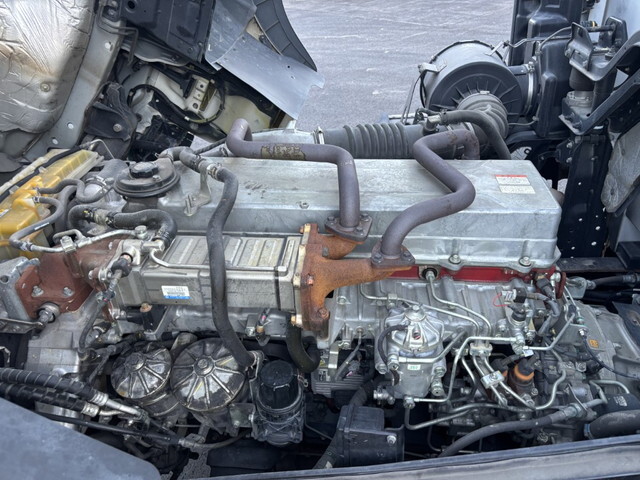 日野プロフィアアルミウイング大型（10t）[写真25]