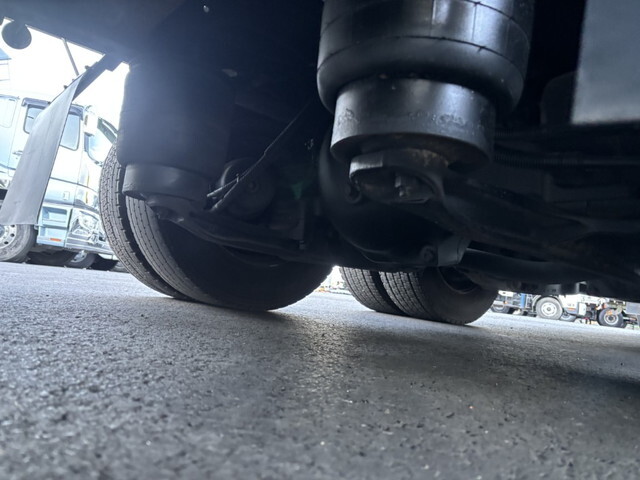 日野プロフィアアルミウイング大型（10t）[写真33]