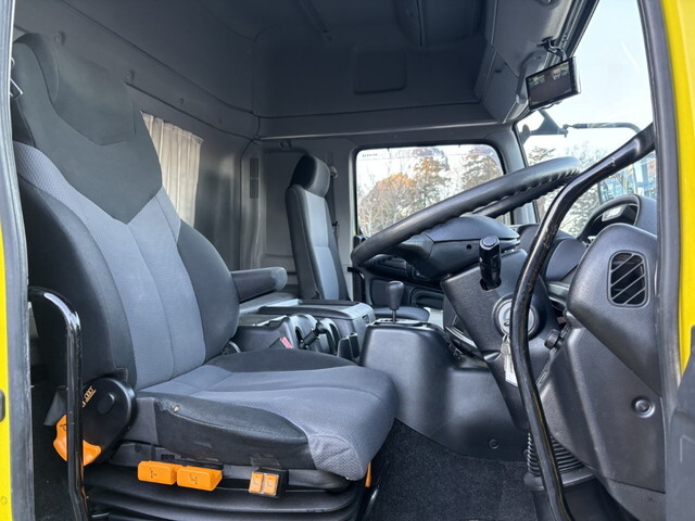 日野プロフィアアルミウイング大型（10t）[写真05]