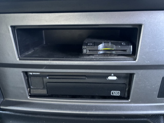 日野プロフィアアルミウイング大型（10t）[写真08]