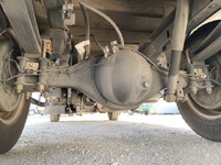 いすゞエルフ平ボディ小型（2t・3t）[写真16]