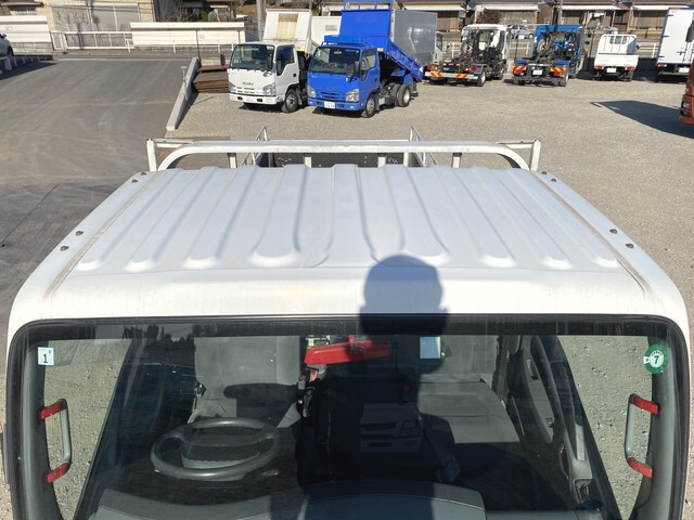 いすゞエルフ平ボディ小型（2t・3t）[写真26]