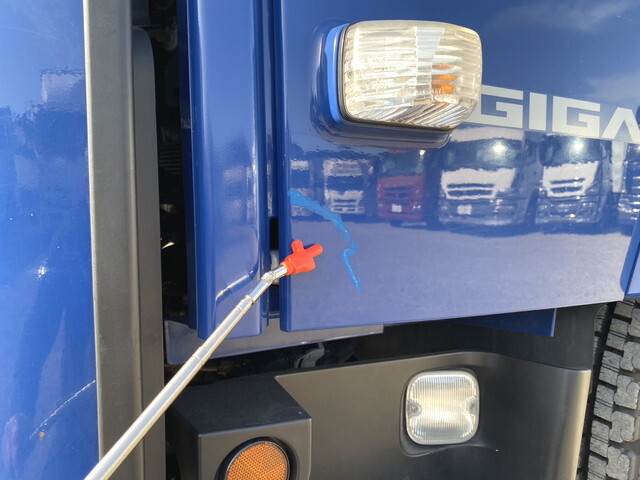 いすゞギガトレーラーヘッド（トラクターヘッド）大型（10t）[写真37]
