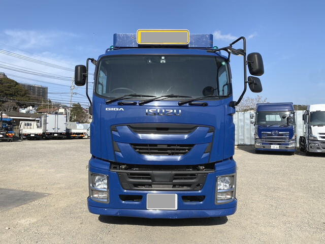 いすゞギガトレーラーヘッド（トラクターヘッド）大型（10t）[写真04]