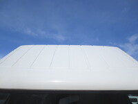 三菱ふそうキャンター平ボディ小型（2t・3t）[写真15]