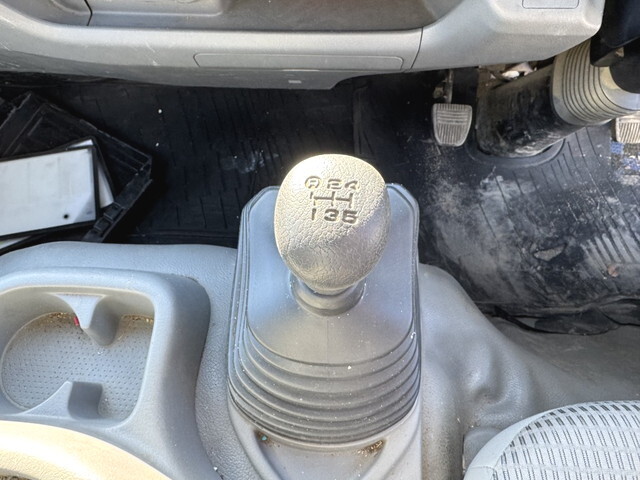 日野デュトロ平ボディ小型（2t・3t）[写真22]