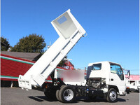 いすゞエルフダンプ小型（2t・3t）[写真02]