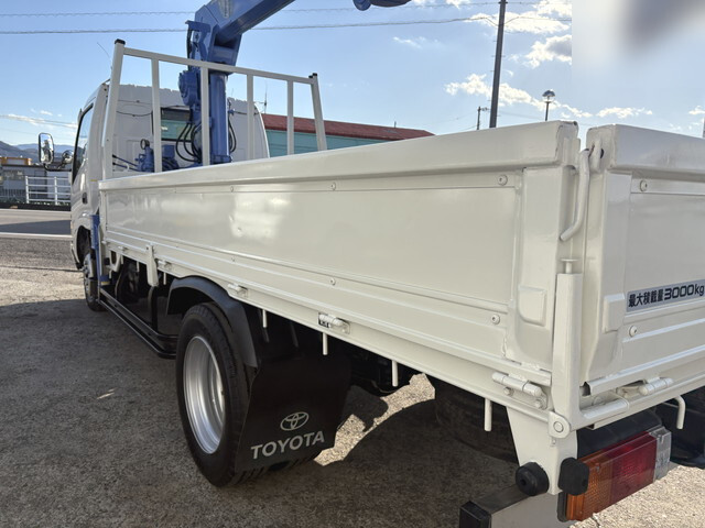 トヨタダイナクレーン4段小型（2t・3t）[写真02]